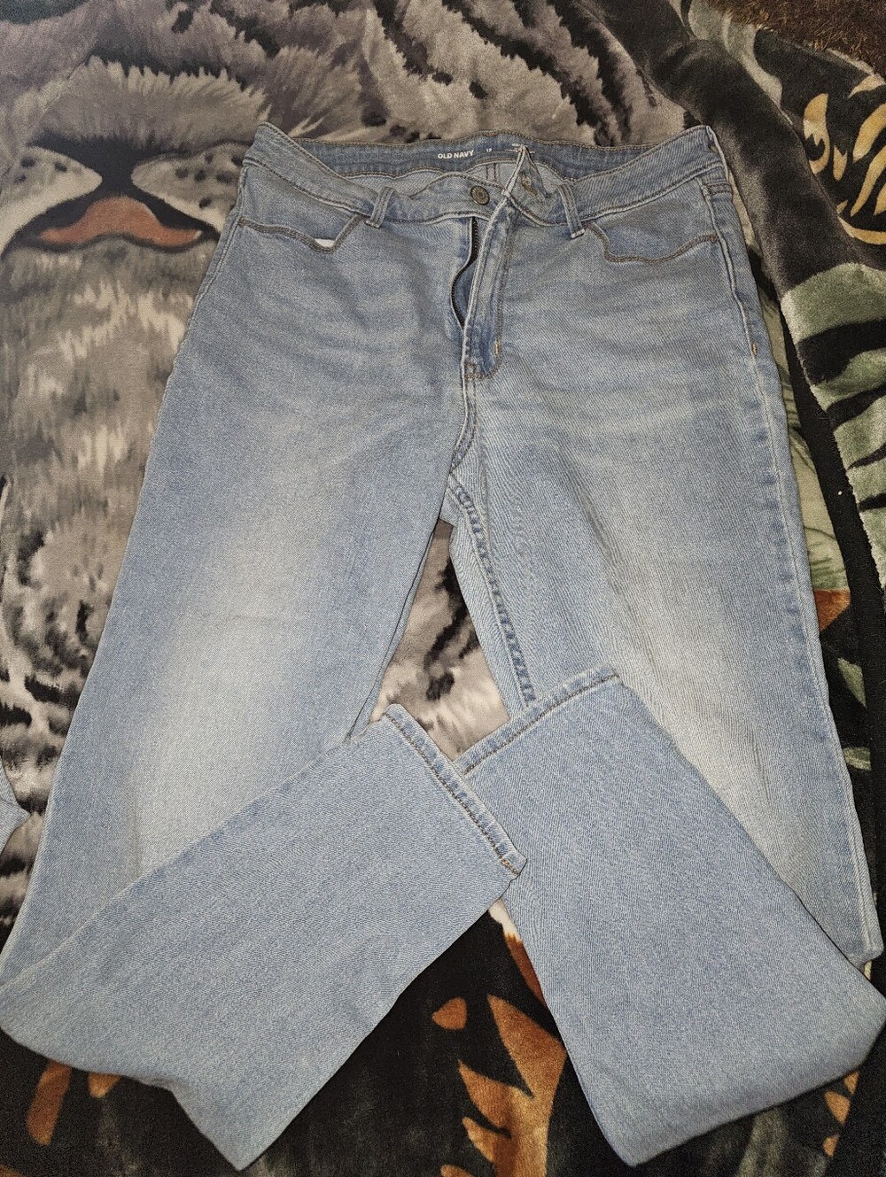 Old Navy Light Blue skinny Straight-Leg Women’s Jeans